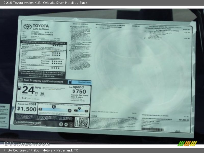 Celestial Silver Metallic / Black 2018 Toyota Avalon XLE