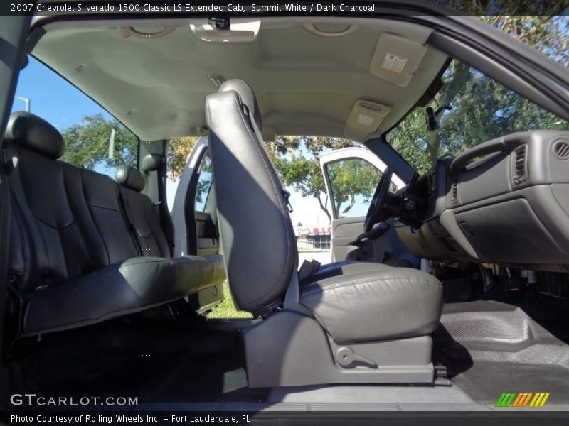 Summit White / Dark Charcoal 2007 Chevrolet Silverado 1500 Classic LS Extended Cab