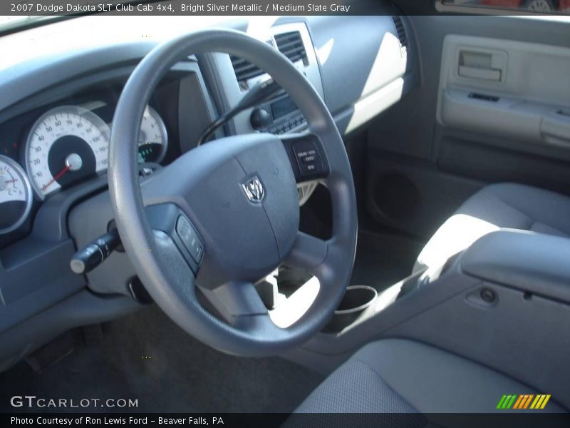 Bright Silver Metallic / Medium Slate Gray 2007 Dodge Dakota SLT Club Cab 4x4
