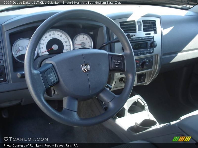 Bright Silver Metallic / Medium Slate Gray 2007 Dodge Dakota SLT Club Cab 4x4