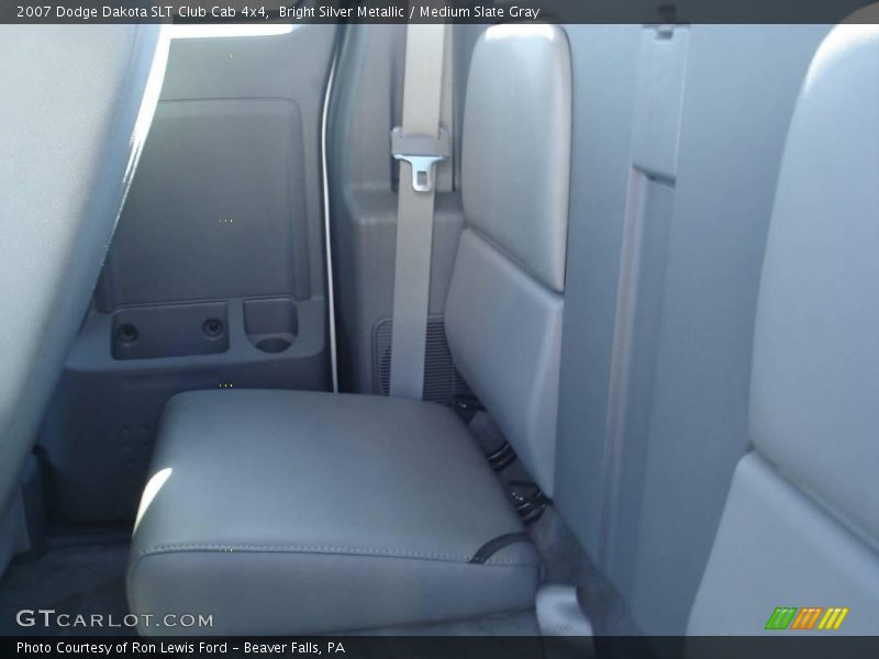 Bright Silver Metallic / Medium Slate Gray 2007 Dodge Dakota SLT Club Cab 4x4
