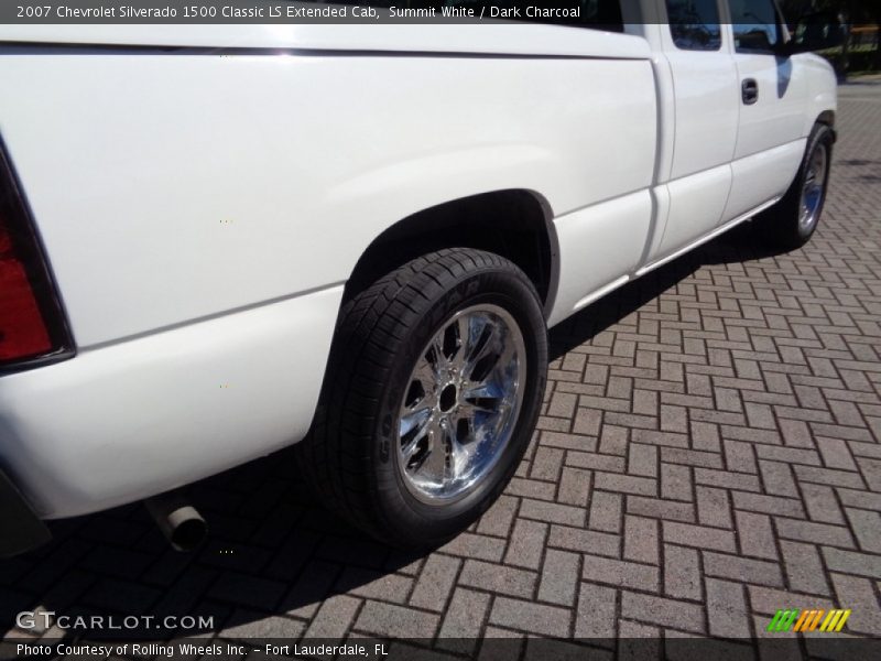 Summit White / Dark Charcoal 2007 Chevrolet Silverado 1500 Classic LS Extended Cab