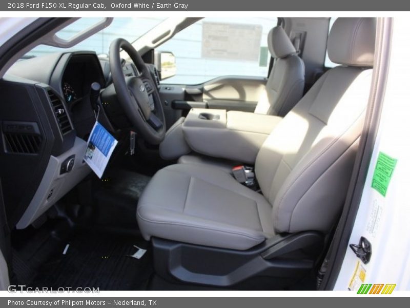 Oxford White / Earth Gray 2018 Ford F150 XL Regular Cab