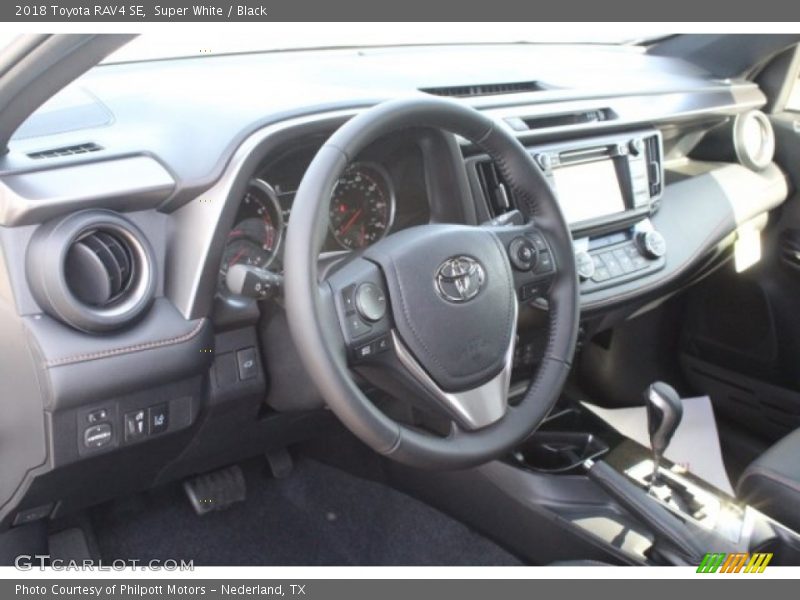 Super White / Black 2018 Toyota RAV4 SE