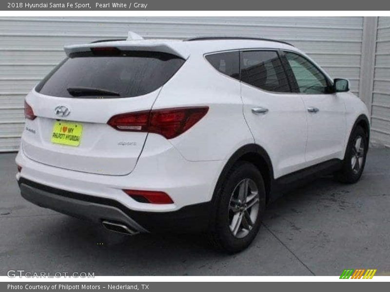 Pearl White / Gray 2018 Hyundai Santa Fe Sport