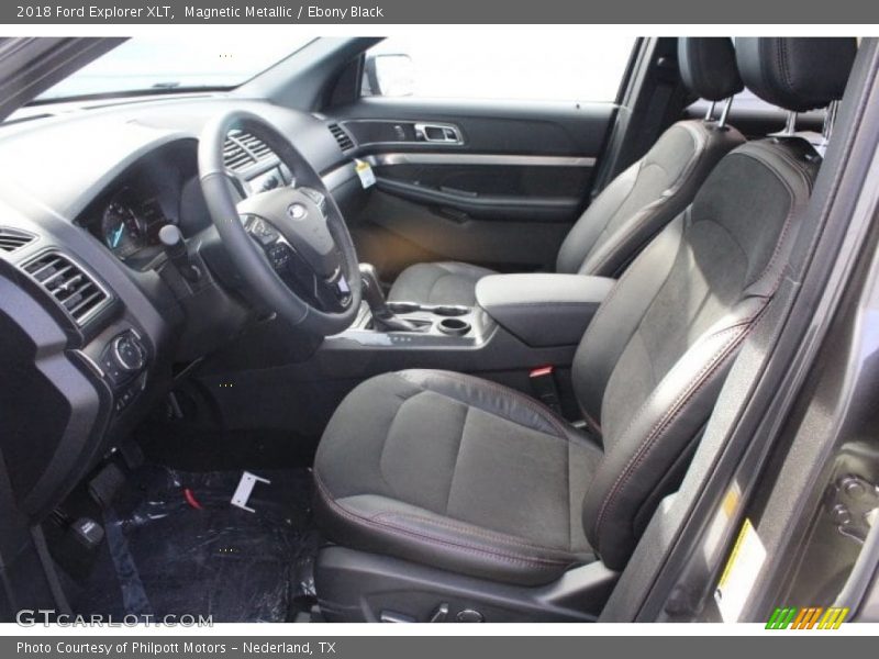 Magnetic Metallic / Ebony Black 2018 Ford Explorer XLT