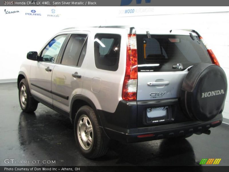 Satin Silver Metallic / Black 2005 Honda CR-V LX 4WD