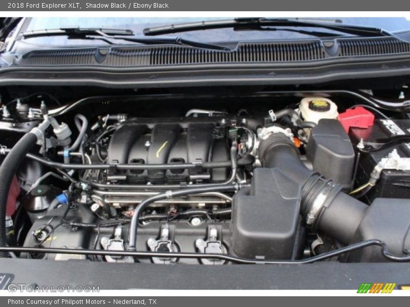 Shadow Black / Ebony Black 2018 Ford Explorer XLT