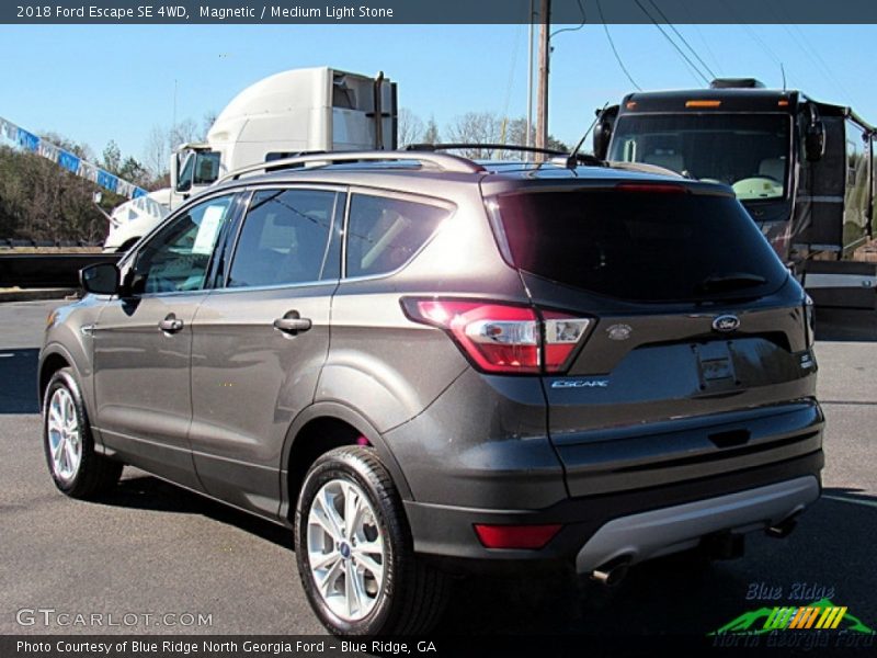 Magnetic / Medium Light Stone 2018 Ford Escape SE 4WD