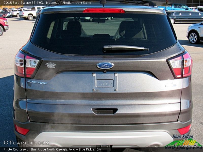 Magnetic / Medium Light Stone 2018 Ford Escape SE 4WD