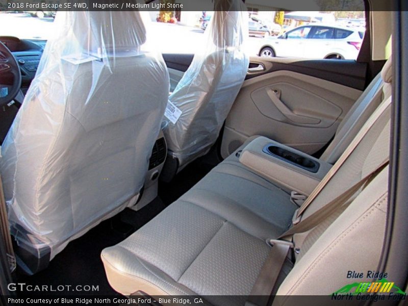 Magnetic / Medium Light Stone 2018 Ford Escape SE 4WD