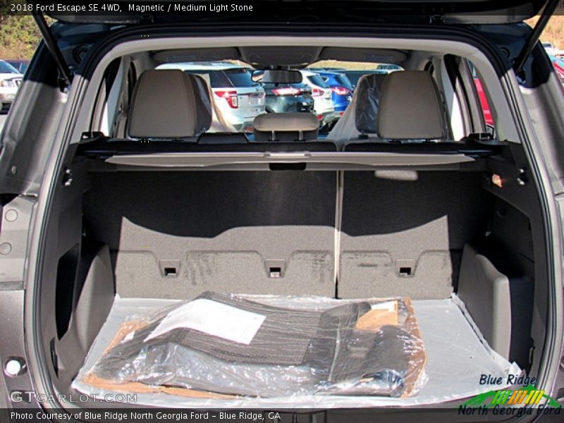 Magnetic / Medium Light Stone 2018 Ford Escape SE 4WD