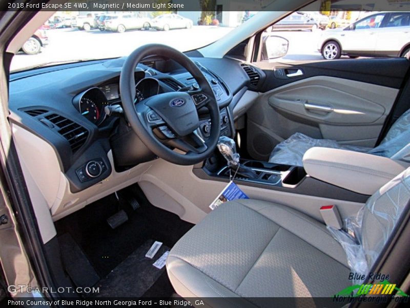 Magnetic / Medium Light Stone 2018 Ford Escape SE 4WD