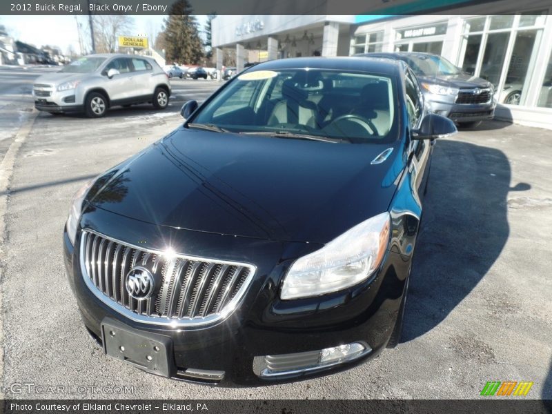 Black Onyx / Ebony 2012 Buick Regal