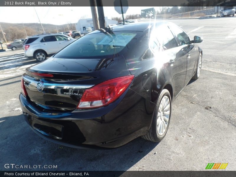 Black Onyx / Ebony 2012 Buick Regal