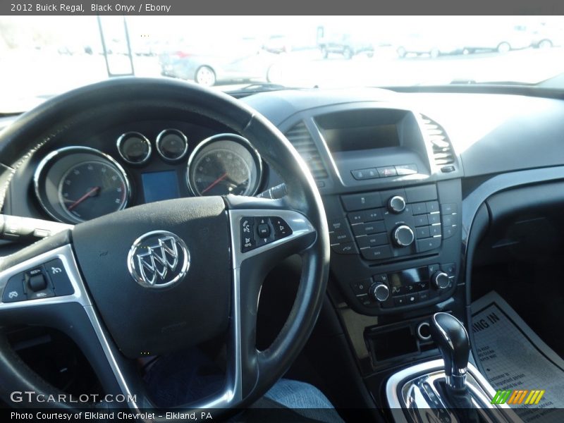 Black Onyx / Ebony 2012 Buick Regal