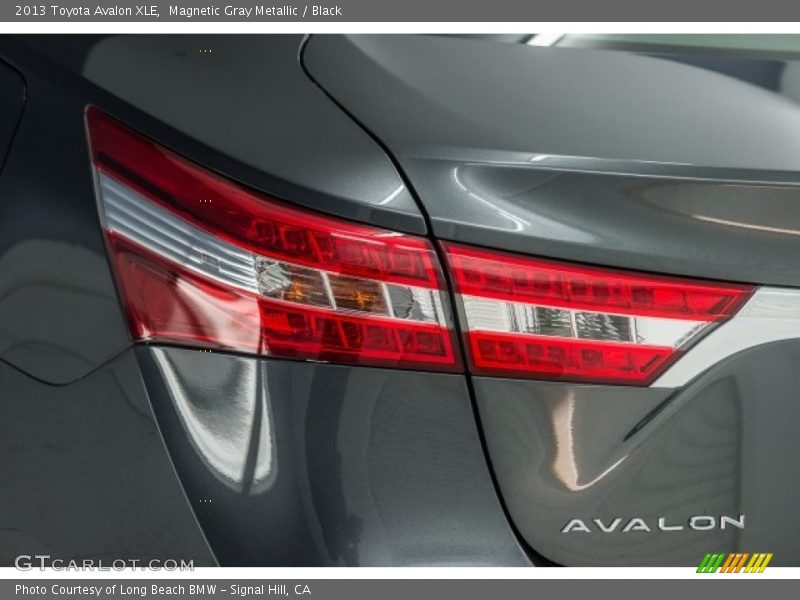 Magnetic Gray Metallic / Black 2013 Toyota Avalon XLE