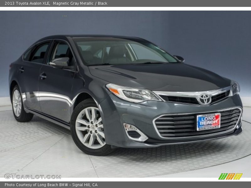 Magnetic Gray Metallic / Black 2013 Toyota Avalon XLE