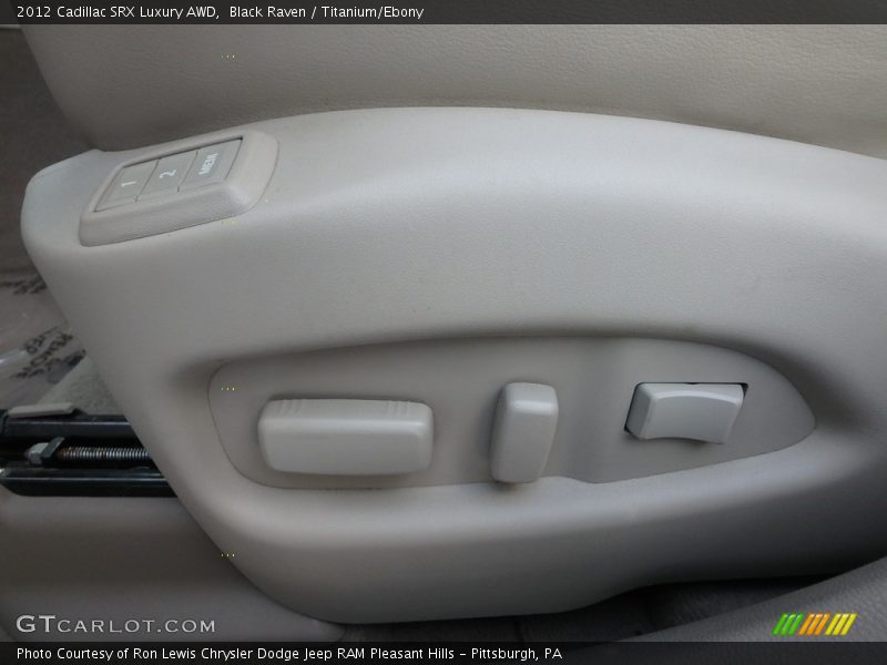 Black Raven / Titanium/Ebony 2012 Cadillac SRX Luxury AWD
