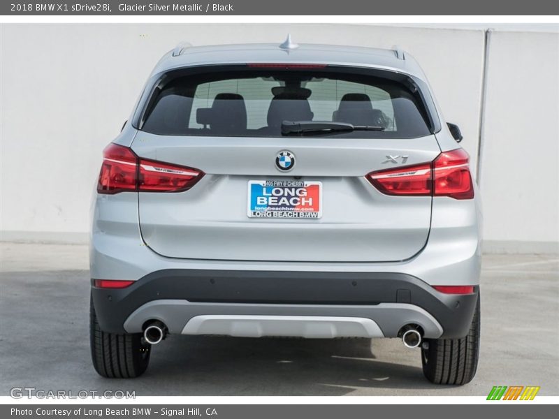 Glacier Silver Metallic / Black 2018 BMW X1 sDrive28i