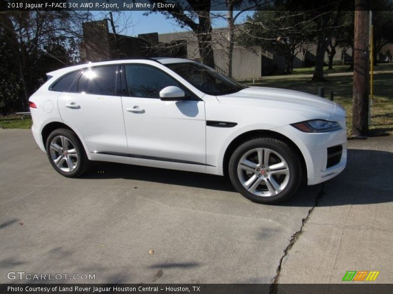 2018 F-PACE 30t AWD R-Sport Fuji White