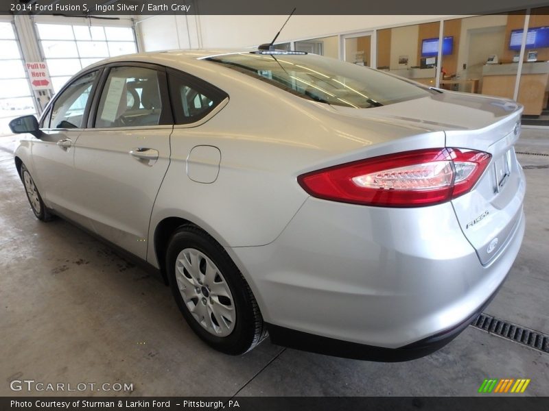 Ingot Silver / Earth Gray 2014 Ford Fusion S