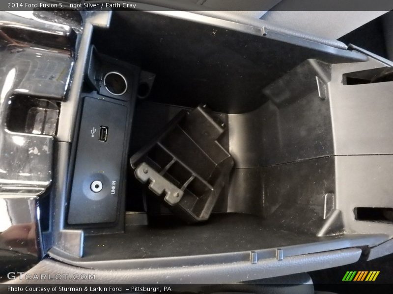 Ingot Silver / Earth Gray 2014 Ford Fusion S