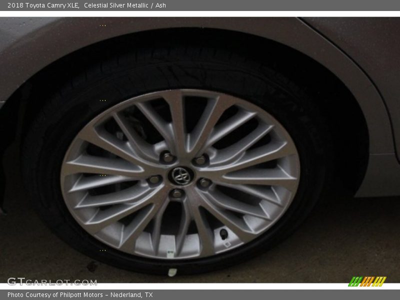 Celestial Silver Metallic / Ash 2018 Toyota Camry XLE