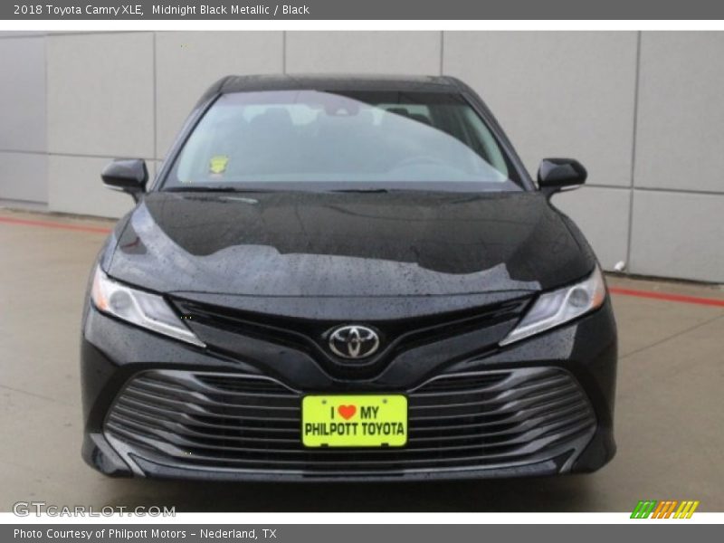 Midnight Black Metallic / Black 2018 Toyota Camry XLE