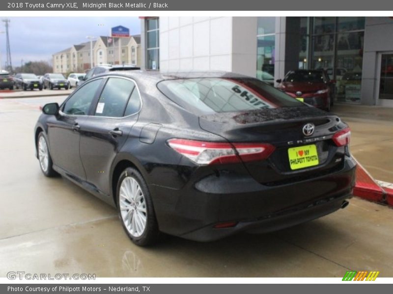 Midnight Black Metallic / Black 2018 Toyota Camry XLE