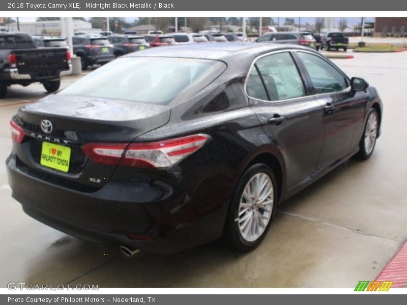 Midnight Black Metallic / Black 2018 Toyota Camry XLE