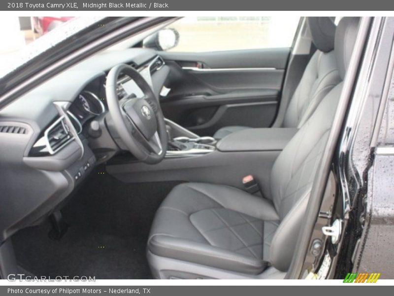 Midnight Black Metallic / Black 2018 Toyota Camry XLE