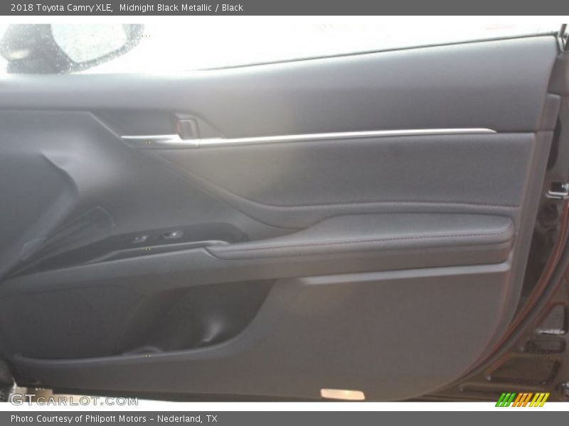 Midnight Black Metallic / Black 2018 Toyota Camry XLE