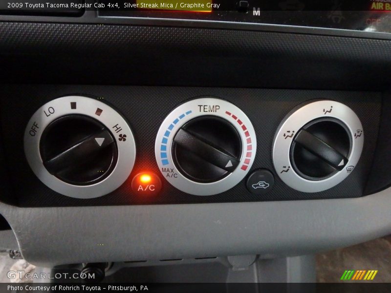 Silver Streak Mica / Graphite Gray 2009 Toyota Tacoma Regular Cab 4x4