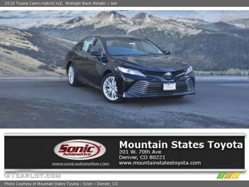 Midnight Black Metallic / Ash 2018 Toyota Camry Hybrid XLE