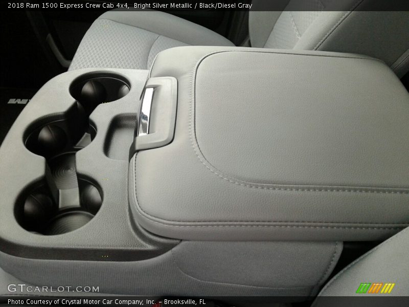 Bright Silver Metallic / Black/Diesel Gray 2018 Ram 1500 Express Crew Cab 4x4