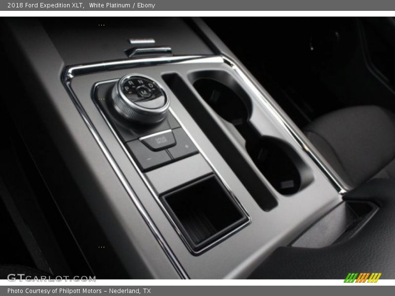 White Platinum / Ebony 2018 Ford Expedition XLT
