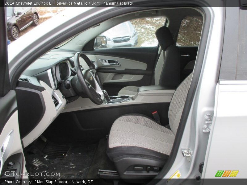 Silver Ice Metallic / Light Titanium/Jet Black 2014 Chevrolet Equinox LT