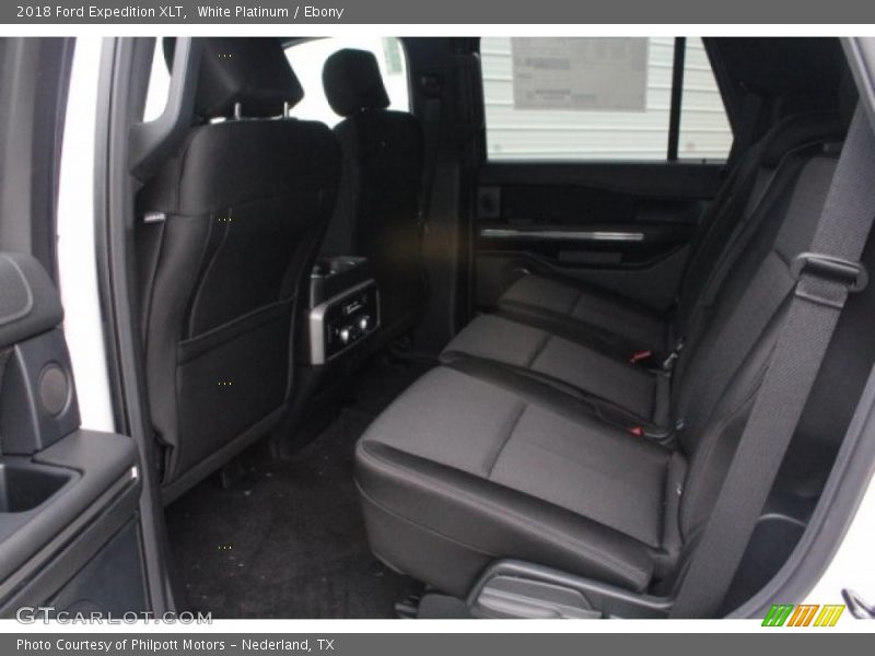 White Platinum / Ebony 2018 Ford Expedition XLT