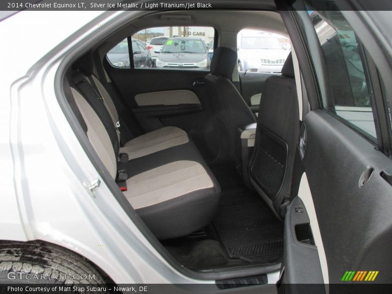 Silver Ice Metallic / Light Titanium/Jet Black 2014 Chevrolet Equinox LT
