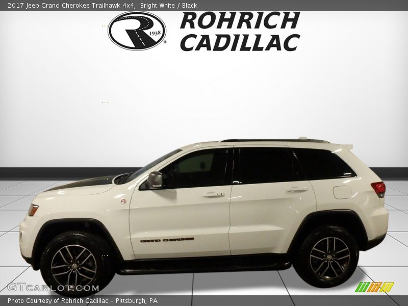 Bright White / Black 2017 Jeep Grand Cherokee Trailhawk 4x4