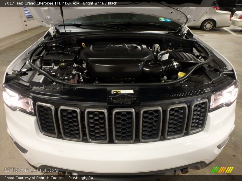 Bright White / Black 2017 Jeep Grand Cherokee Trailhawk 4x4