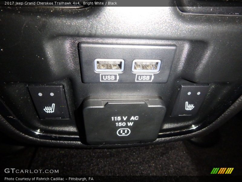 Bright White / Black 2017 Jeep Grand Cherokee Trailhawk 4x4
