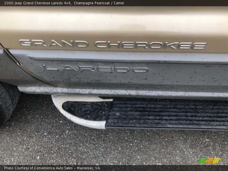 Champagne Pearlcoat / Camel 2000 Jeep Grand Cherokee Laredo 4x4