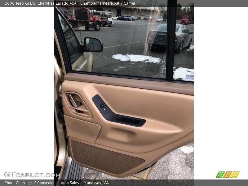 Champagne Pearlcoat / Camel 2000 Jeep Grand Cherokee Laredo 4x4