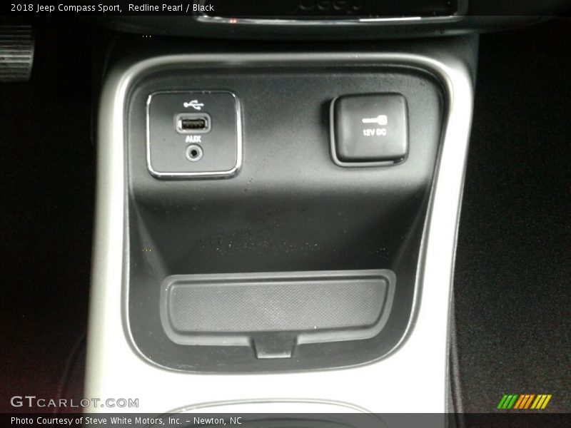 Redline Pearl / Black 2018 Jeep Compass Sport