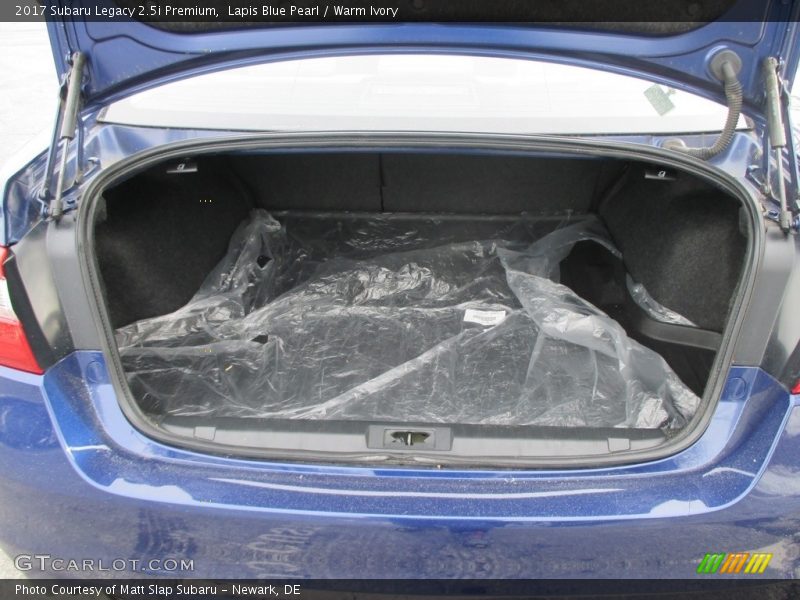Lapis Blue Pearl / Warm Ivory 2017 Subaru Legacy 2.5i Premium