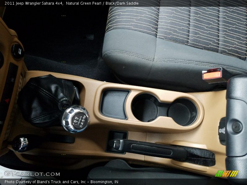 Natural Green Pearl / Black/Dark Saddle 2011 Jeep Wrangler Sahara 4x4