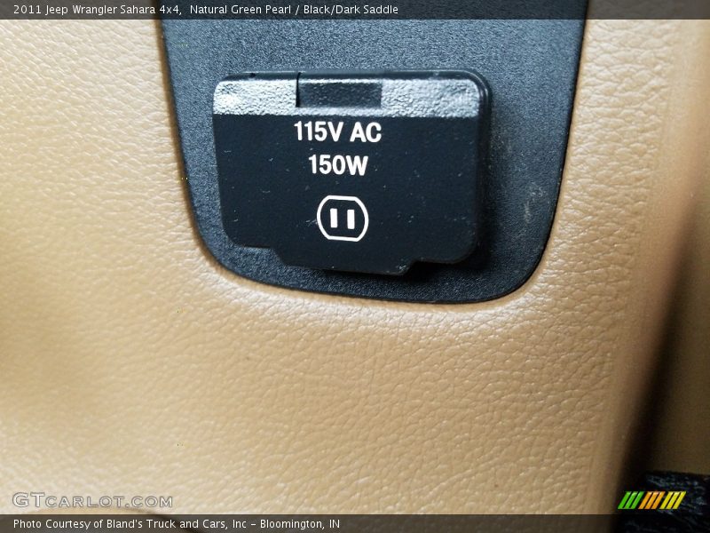 Natural Green Pearl / Black/Dark Saddle 2011 Jeep Wrangler Sahara 4x4