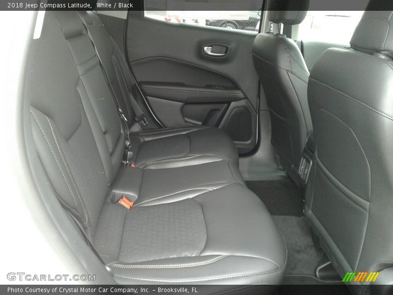 White / Black 2018 Jeep Compass Latitude